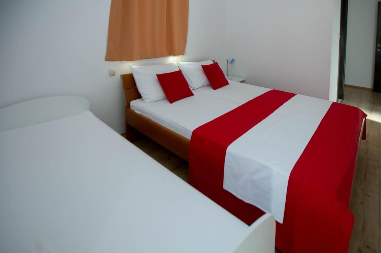 Guest House Kukuljica 2 ザトン エクステリア 写真